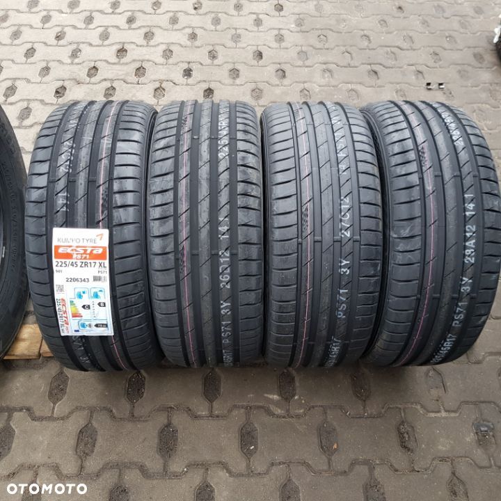 4x 225/45R17 Kumho Ecsta PS71 Komplet opon letnich Poznań - 1