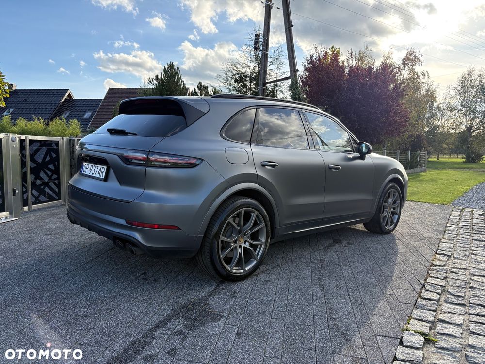 Porsche Cayenne E-Hybrid Platinum Edition - 4