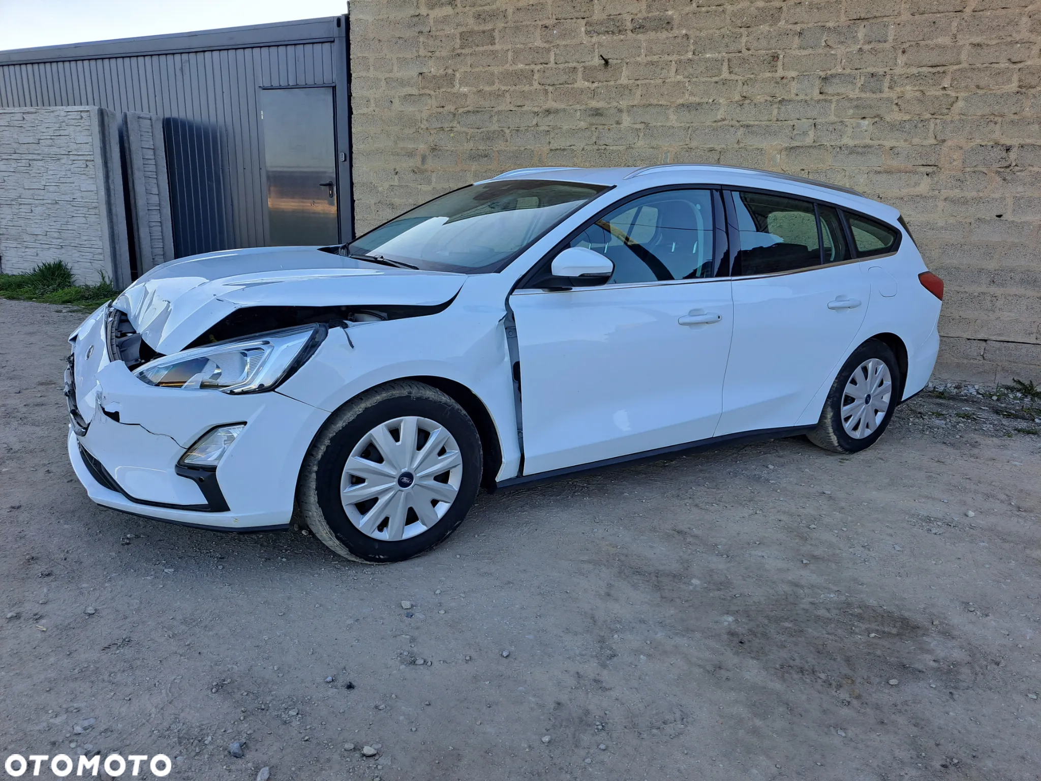 Ford Focus 1.0 EcoBoost Active Business - 3