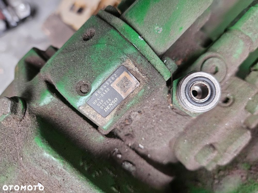 pompa paliwa RE543262 John Deere 7280R 6090 6090RW402 - 2