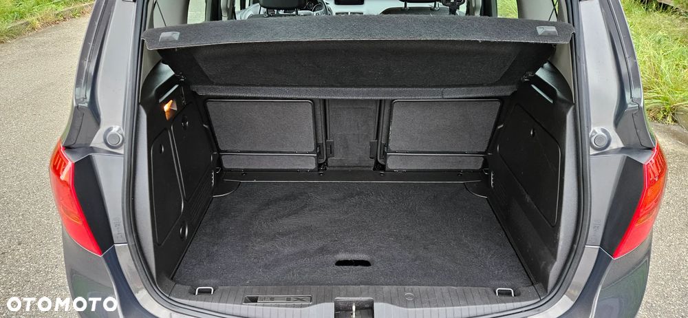 Opel Meriva - 32