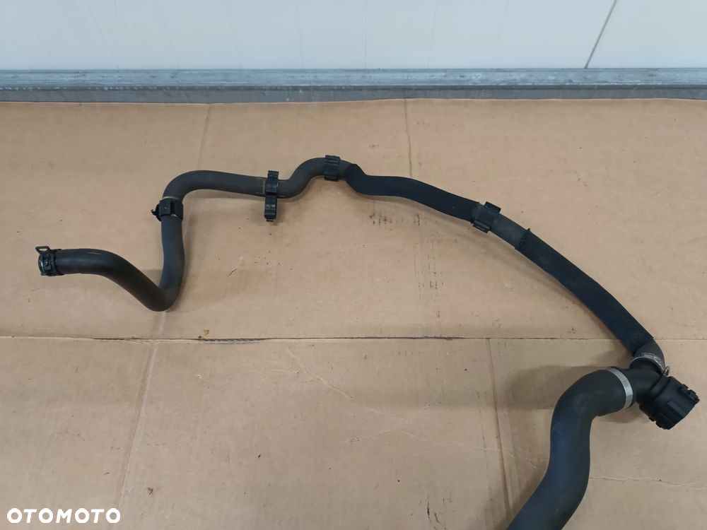 BMW F45 F48 MINI F56 F60 Przewód wody 7617363 / 9250566 - 7