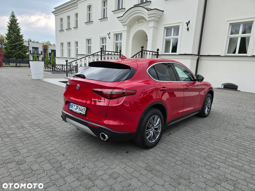Alfa Romeo Stelvio 2.2 16V AT8 Q4 Lusso - 13