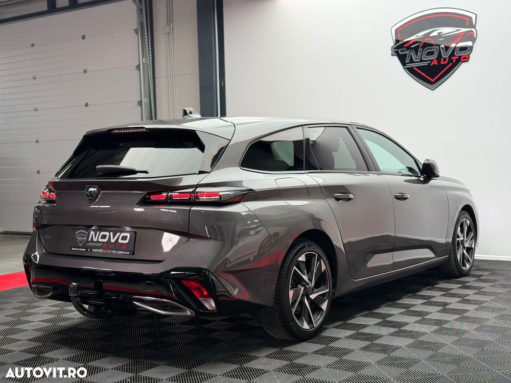 Peugeot 308 BlueHDi 130 EAT8 Allure - 4