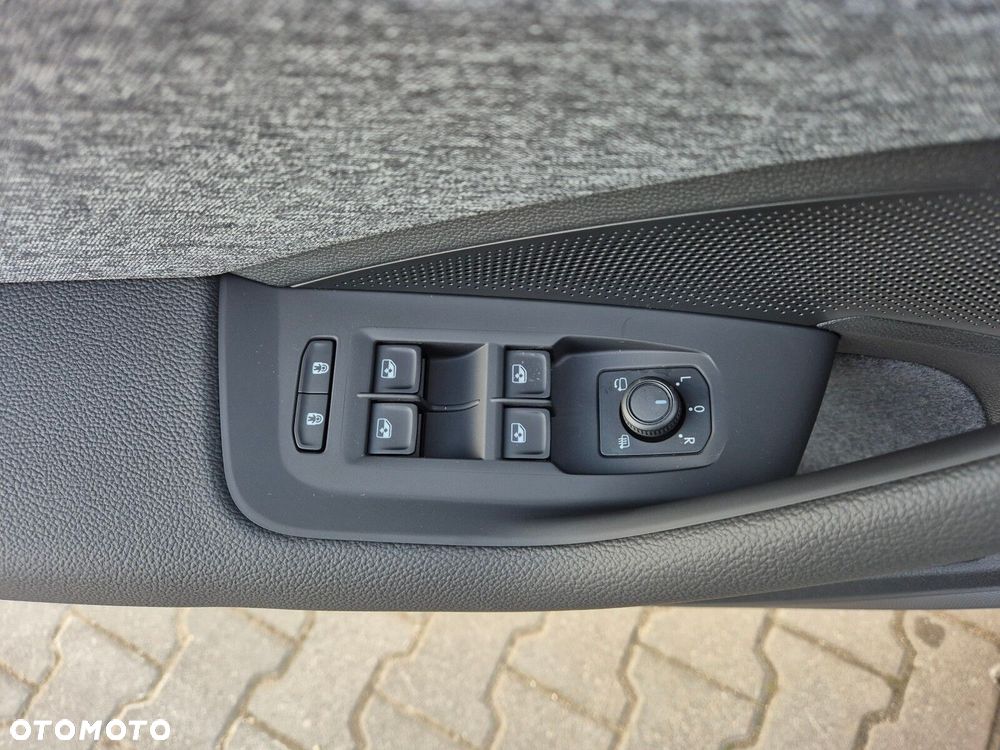 Skoda Superb 2.0 TDI SCR 4x4 Edition 130 DSG - 15