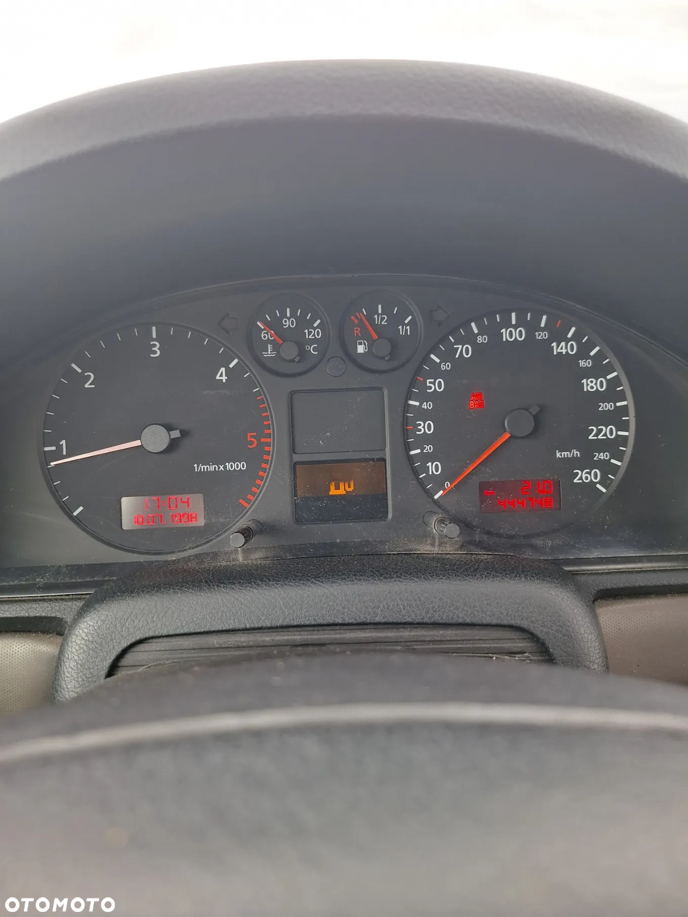 Audi A4 Avant - 10