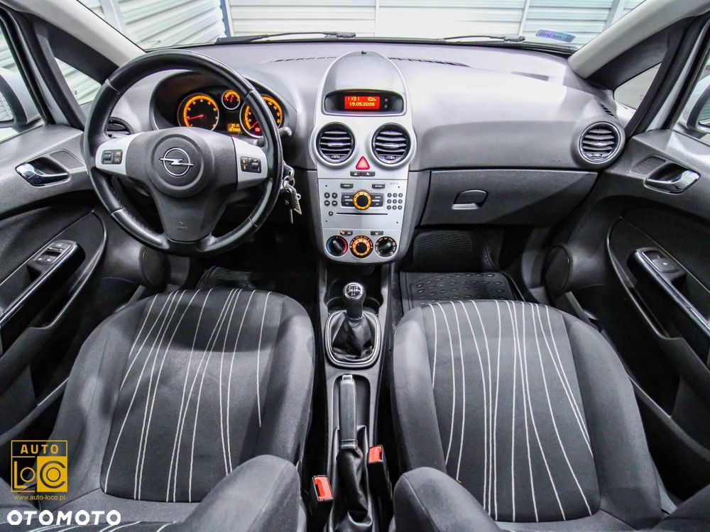 Opel Corsa 1.2 16V Enjoy - 4