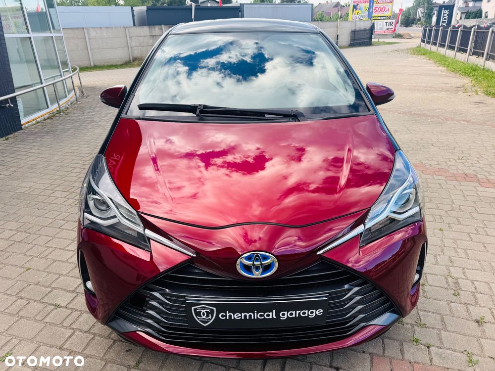 Toyota Yaris Hybrid 100 Premium - 3