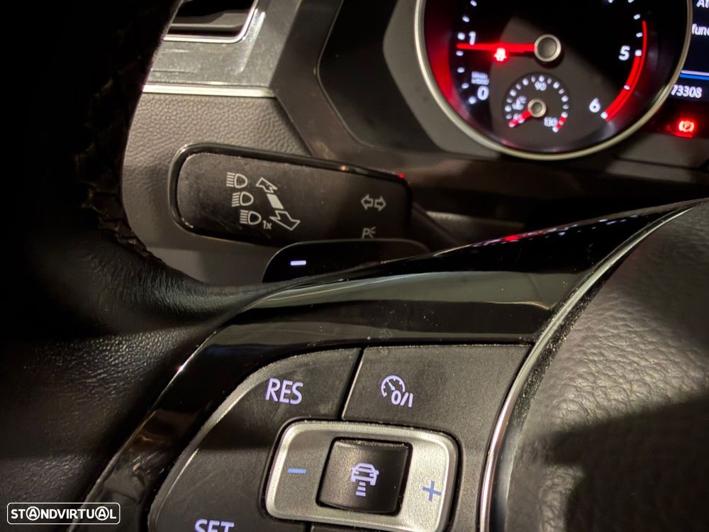 VW Tiguan Allspace - 22