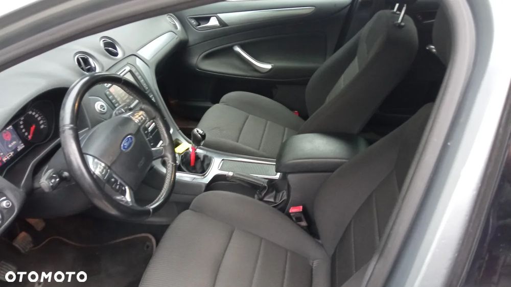 Ford Mondeo 2.0 TDCI Titanium S - 10