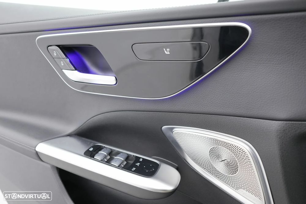 Mercedes-Benz C 300 de AMG Line - 22