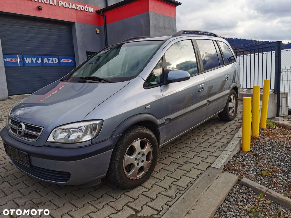 Maska Opel Zafira A 2003r