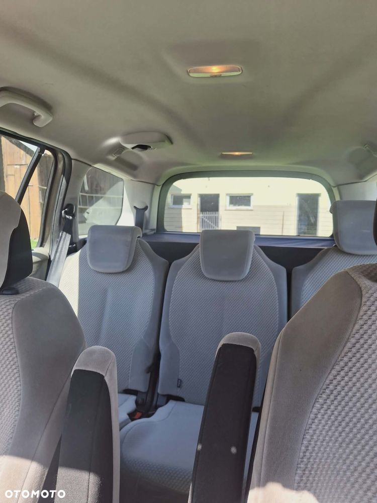 Citroën C4 Grand Picasso 1.6 HDi Equilibre Navi Pack MCP - 20