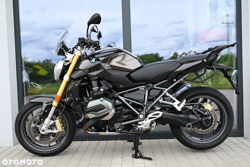 BMW R - 2