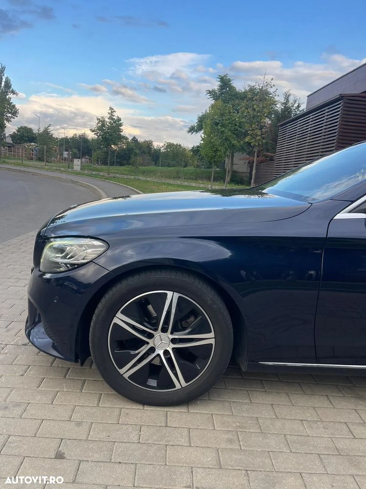 Mercedes-Benz C 200 d 9G-TRONIC - 11