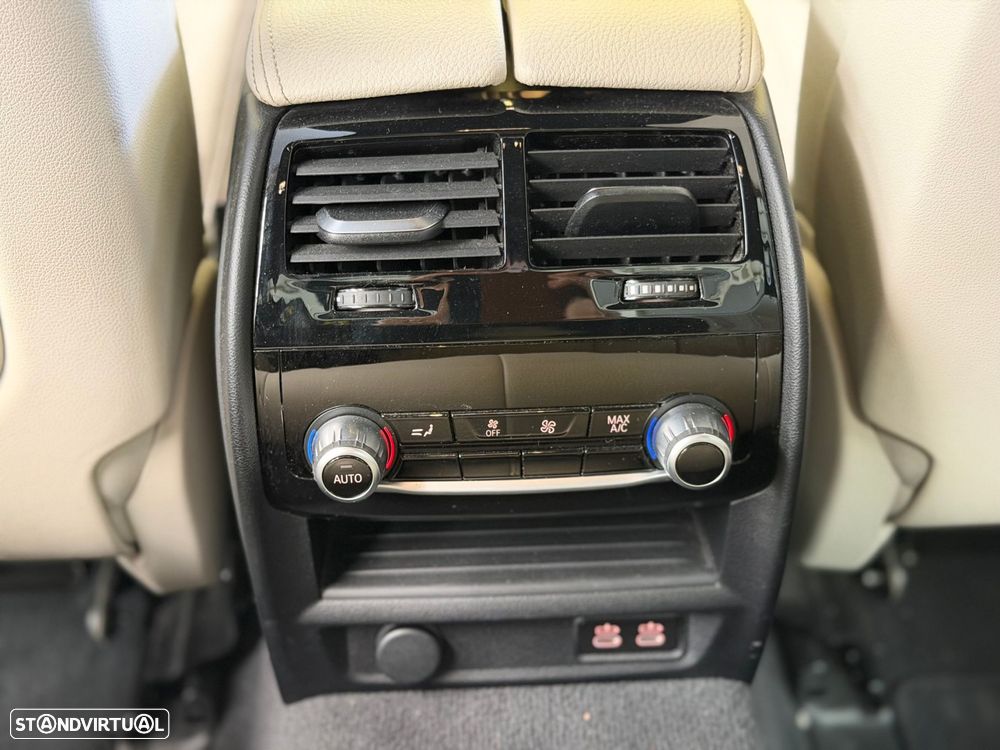 BMW 530 e Pack 50 anos M - 36