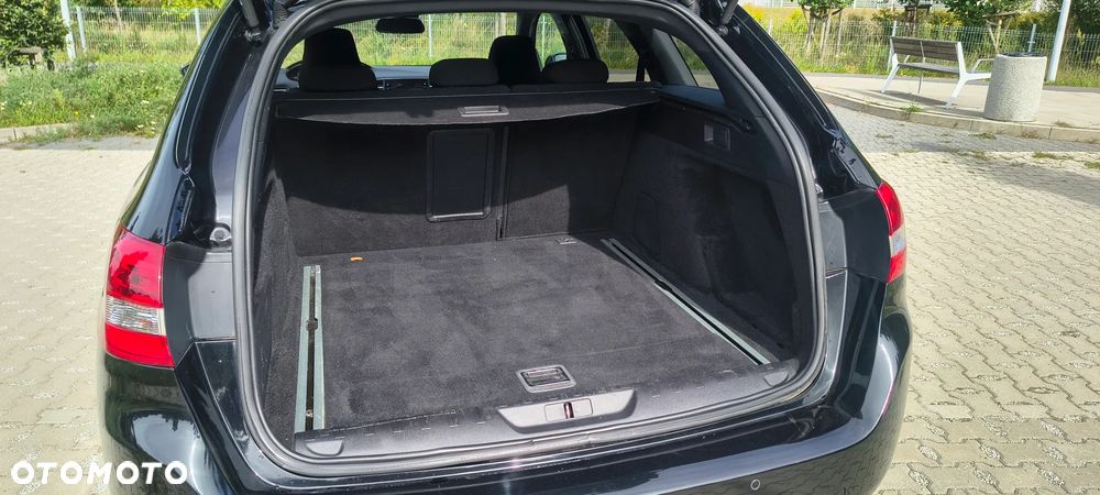 Peugeot 308 2017
