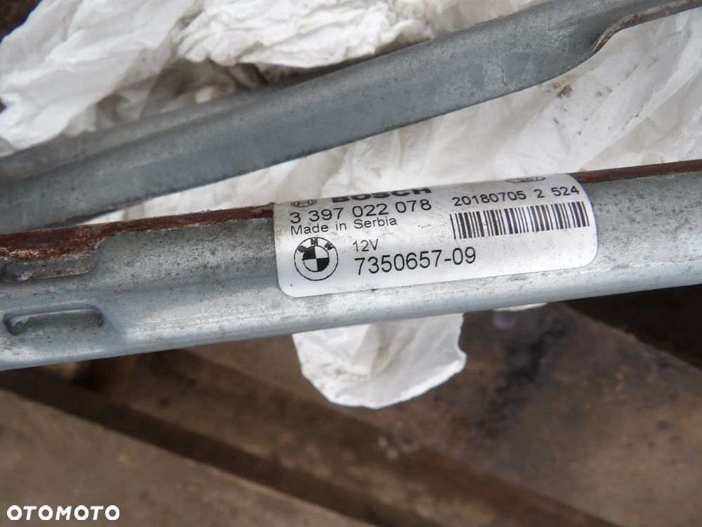 BMW - F48,X1 - MECHANIZM WYCIERACZEK - PRZÓD - 7350657 - 2