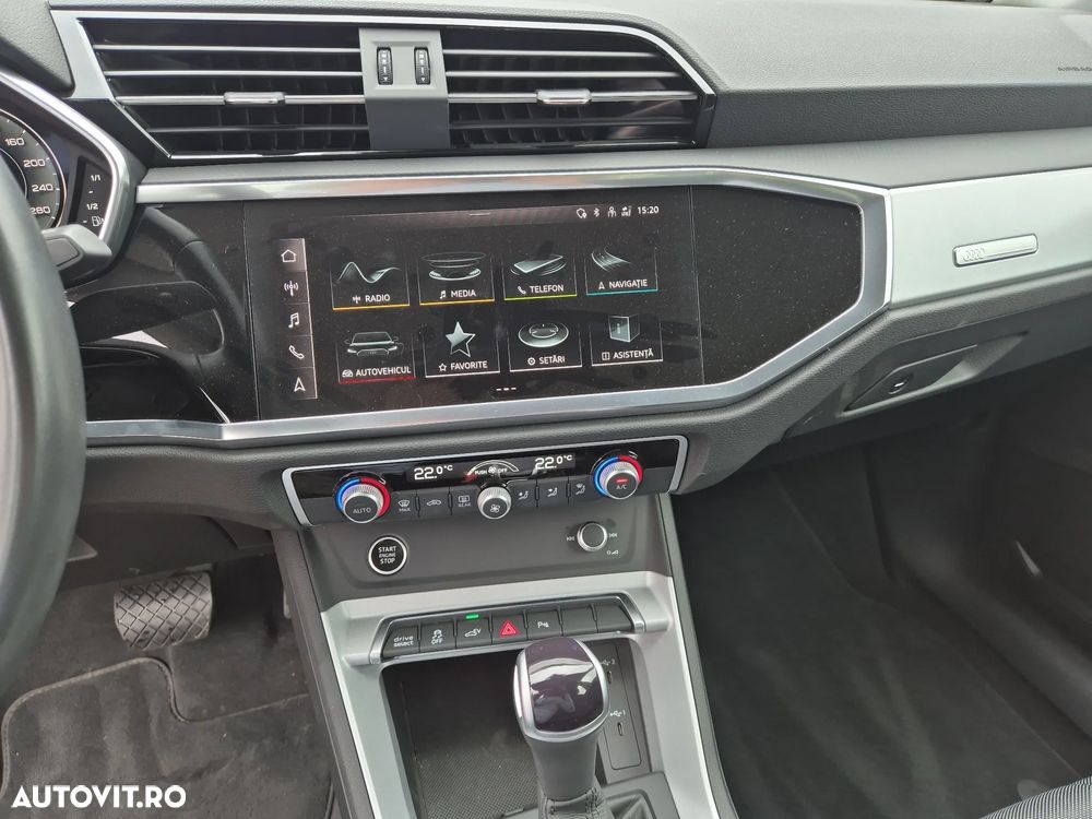 Audi Q3 45 TFSIe S tronic - 15