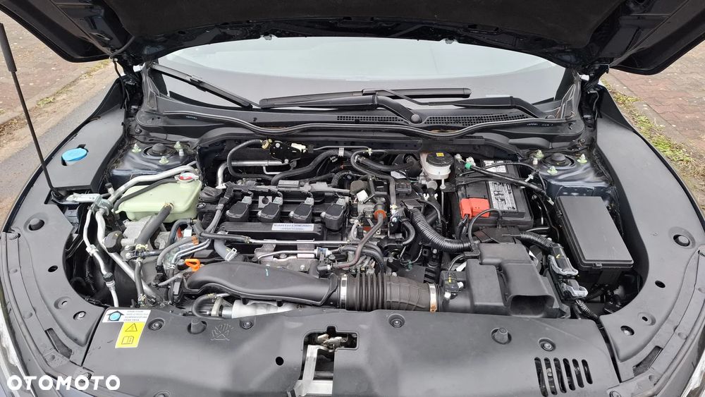 Honda Civic 1.5 i-VTEC Turbo CVT Elegance - 18