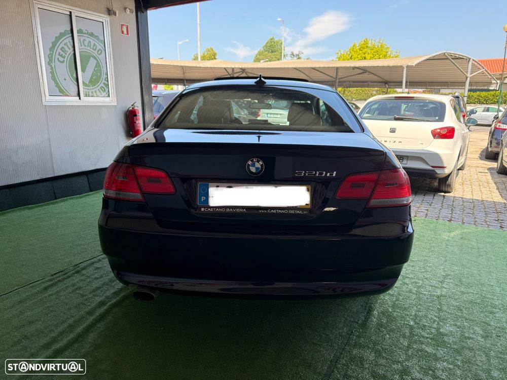 BMW 320 d Coupe Auto - 6
