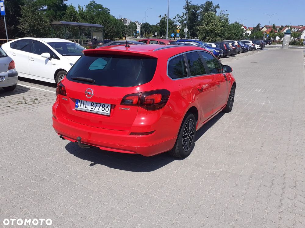 Opel Astra 1.4 Turbo 150 Jahre - 5
