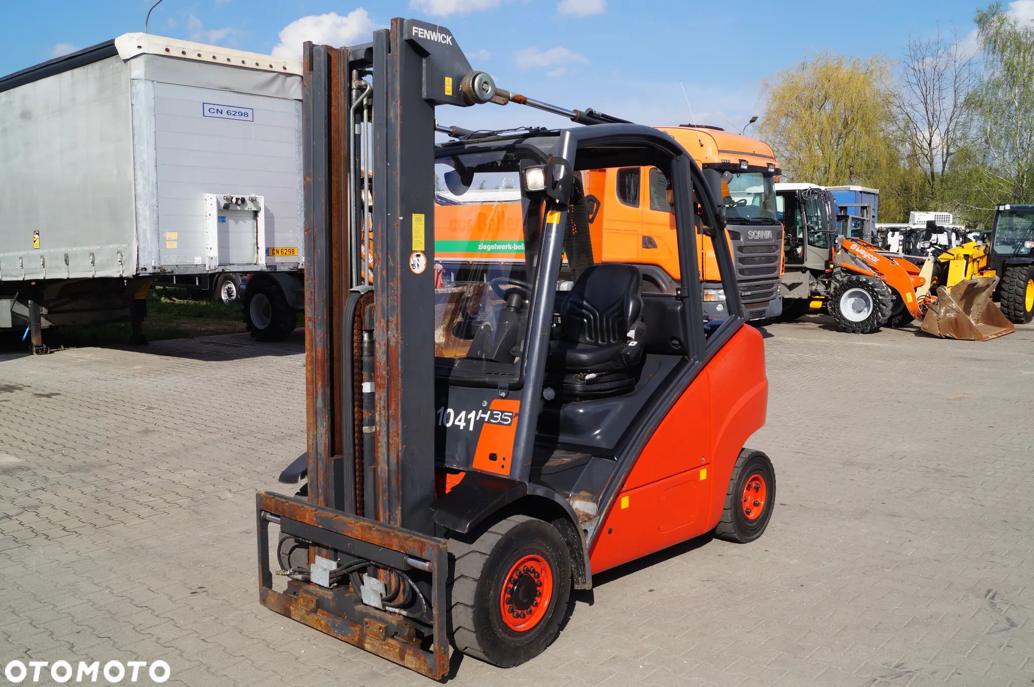 Linde H35D  Wózek  Widłowy Triplex - 1