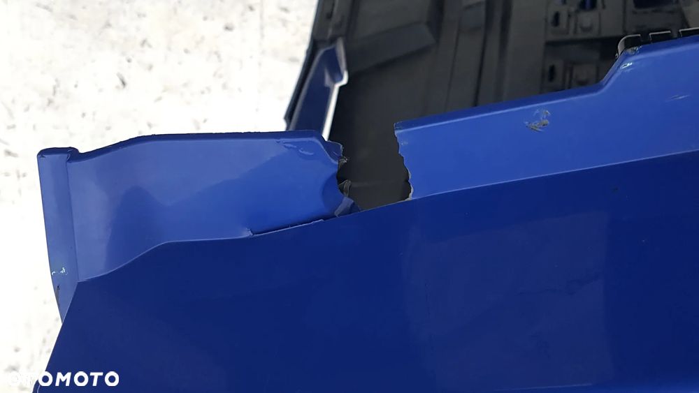 NAROŻNIK NIEBIESKI Okular HALOGENU zderzak LEWY MAN TGX EURO 6 - 2