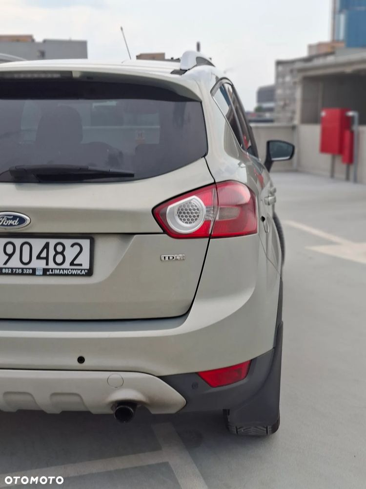 Ford Kuga 2.0 TDCi Titanium - 31