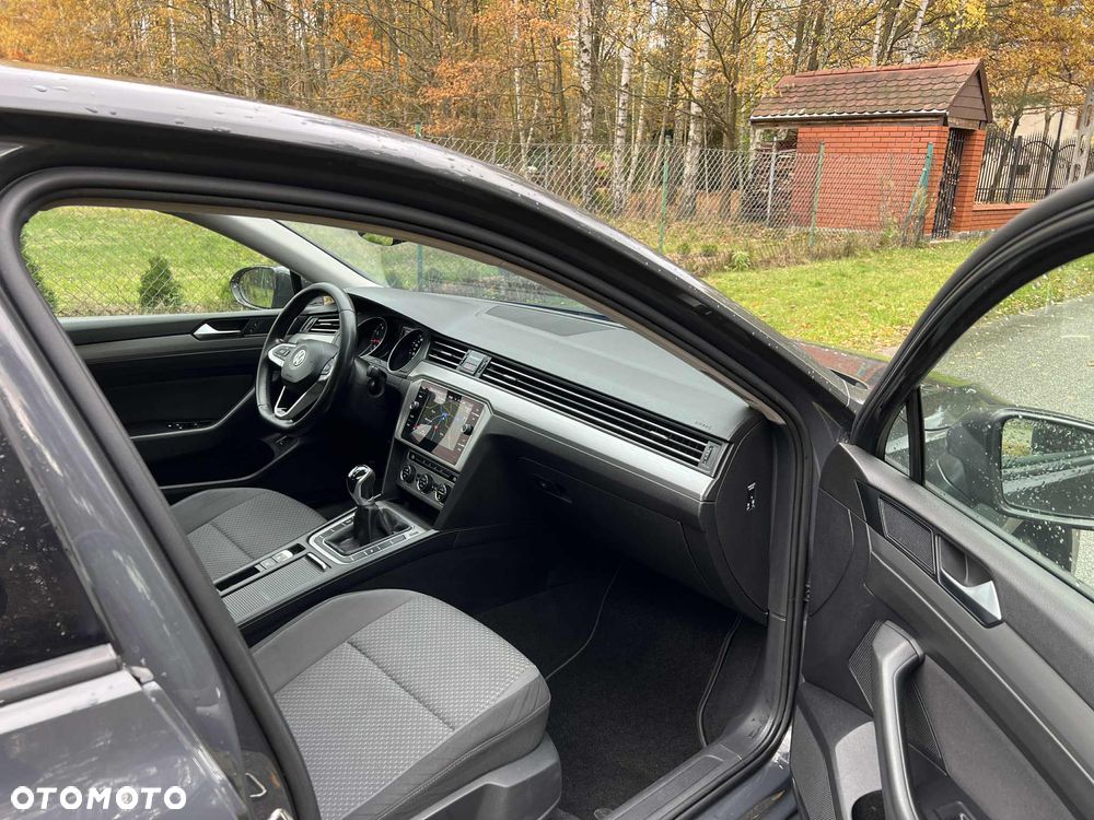 Volkswagen Passat 1.5 TSI EVO Comfortline - 7