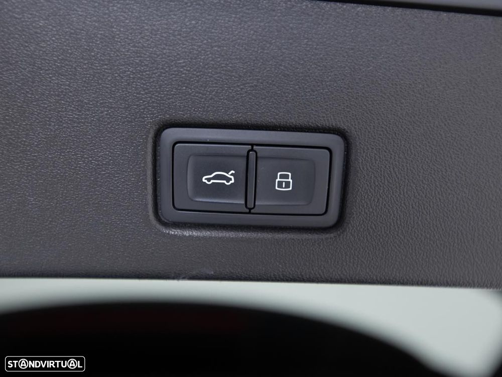 Audi Q4 e-tron 40 82 kWH - 16