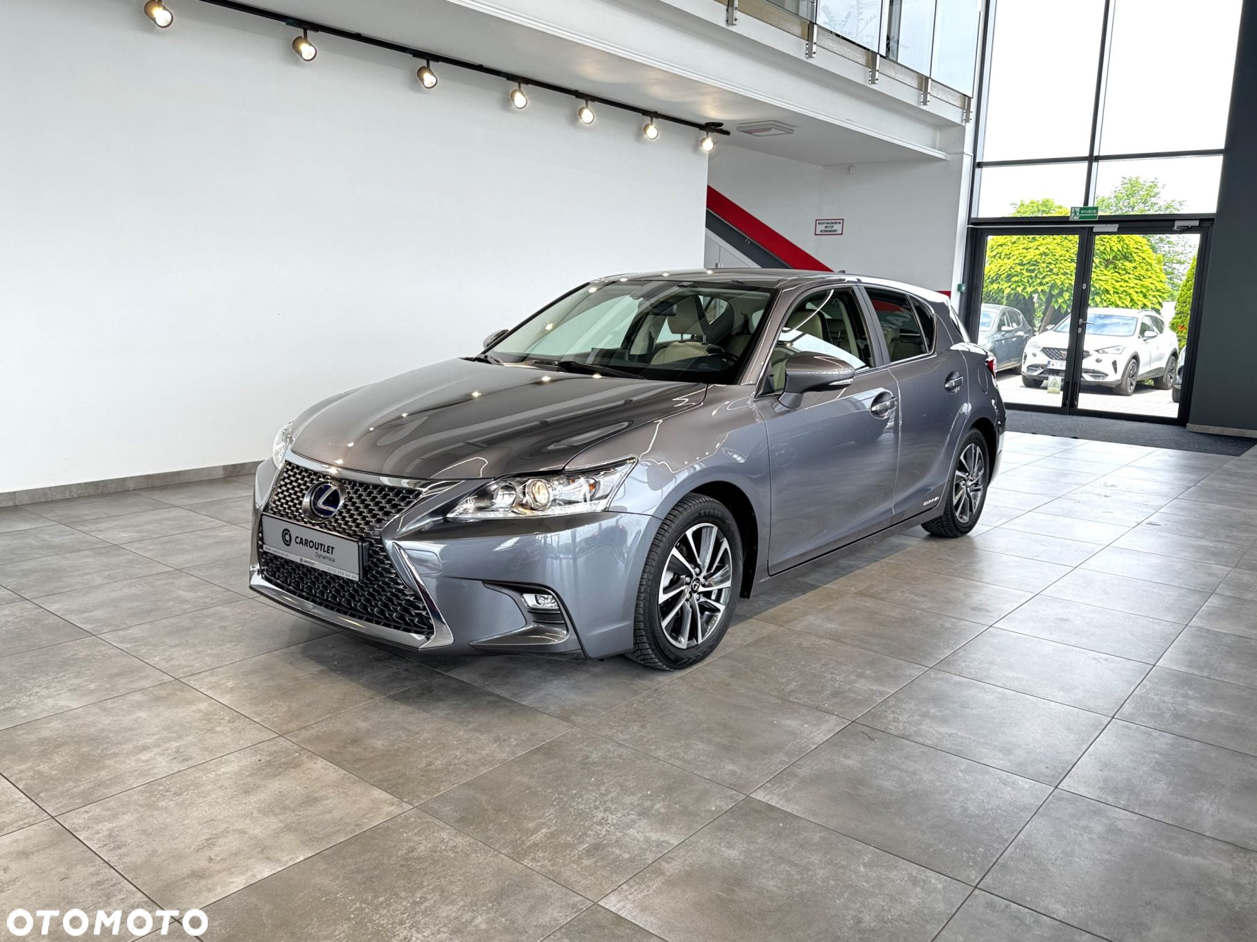 Lexus CT - 5