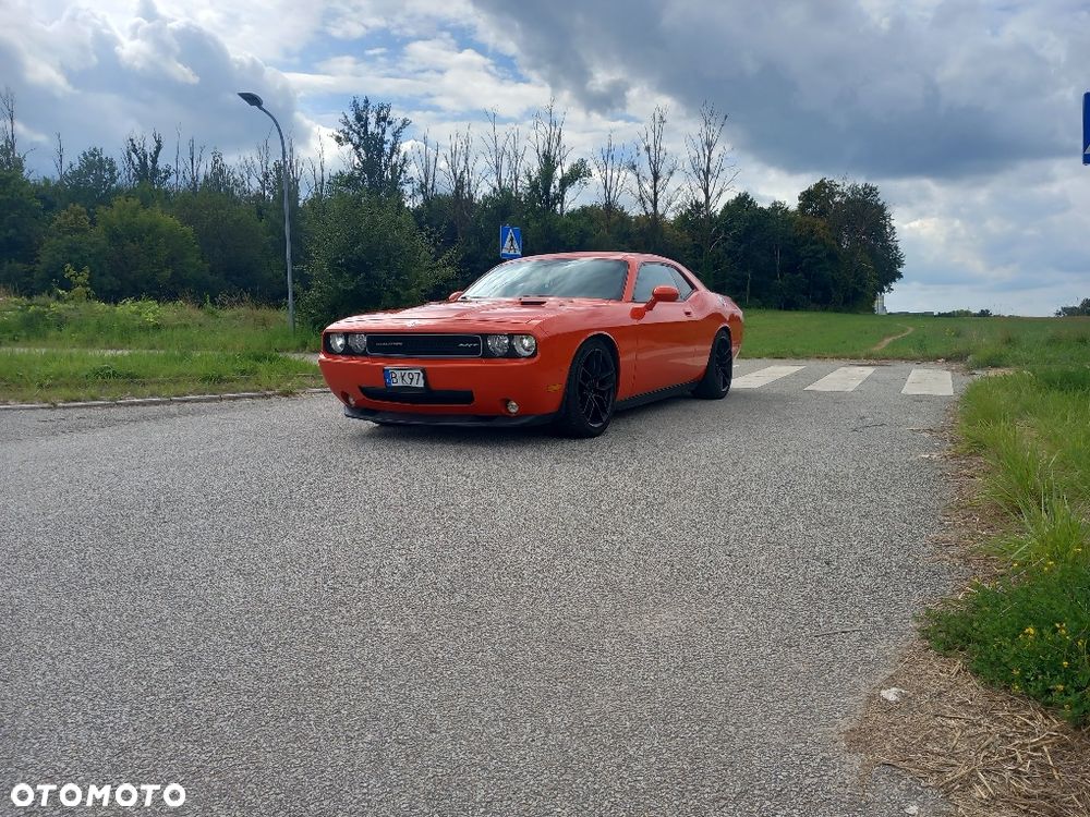 Dodge Challenger - 3