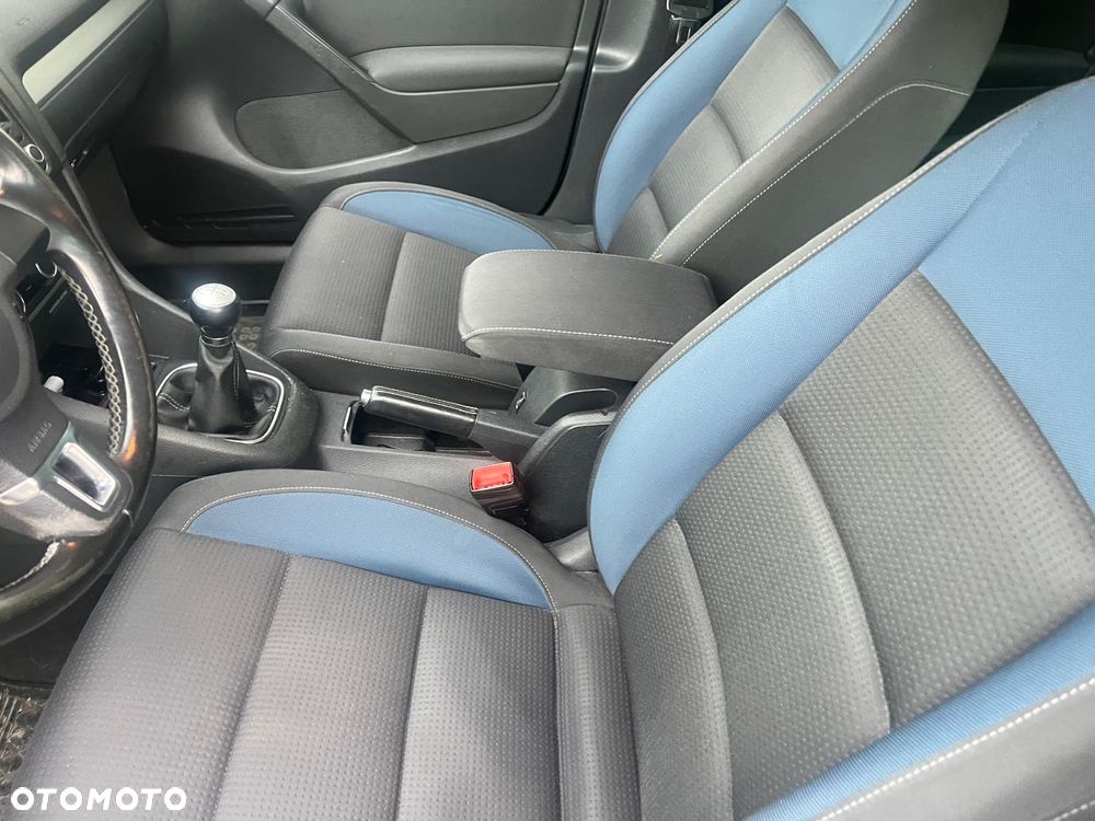 Volkswagen Golf 1.6 TDI Comfortline - 14