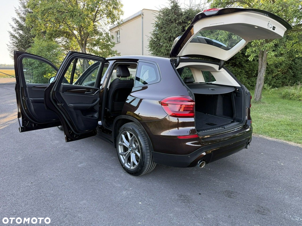 BMW X3 xDrive20i Advantage - 14