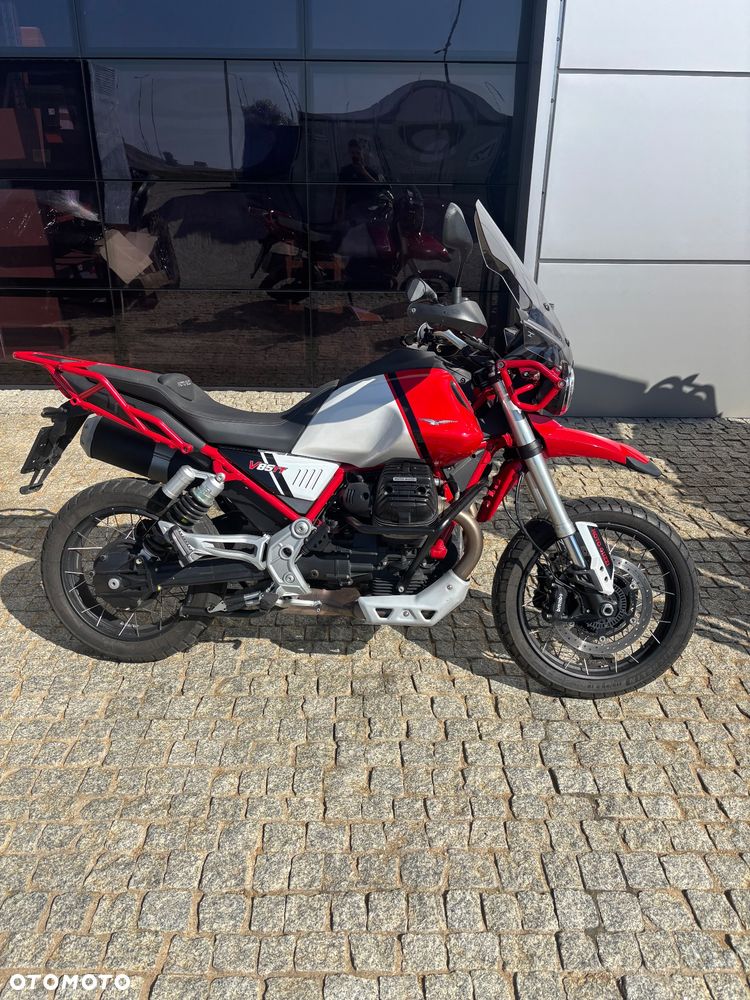 Moto Guzzi V85 - 6