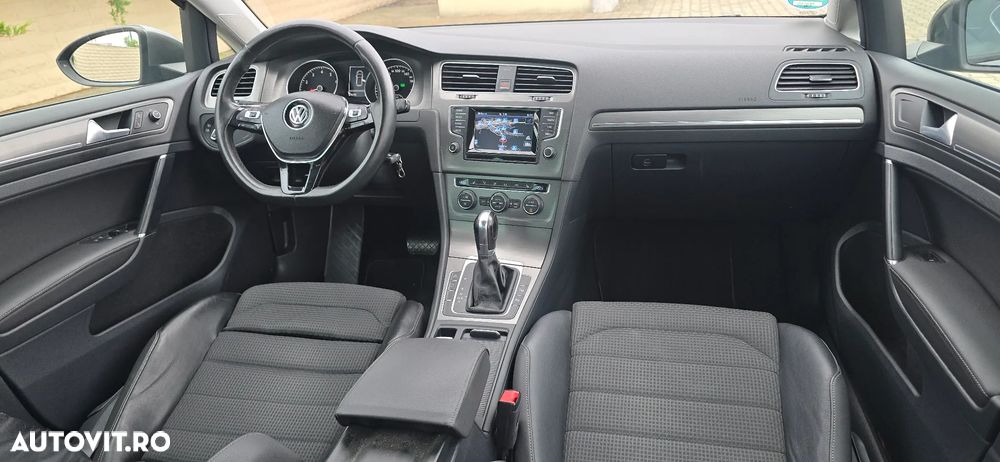 Volkswagen Golf 1.4 TSI ACT BlueMotion Technology DSG Highline - 13