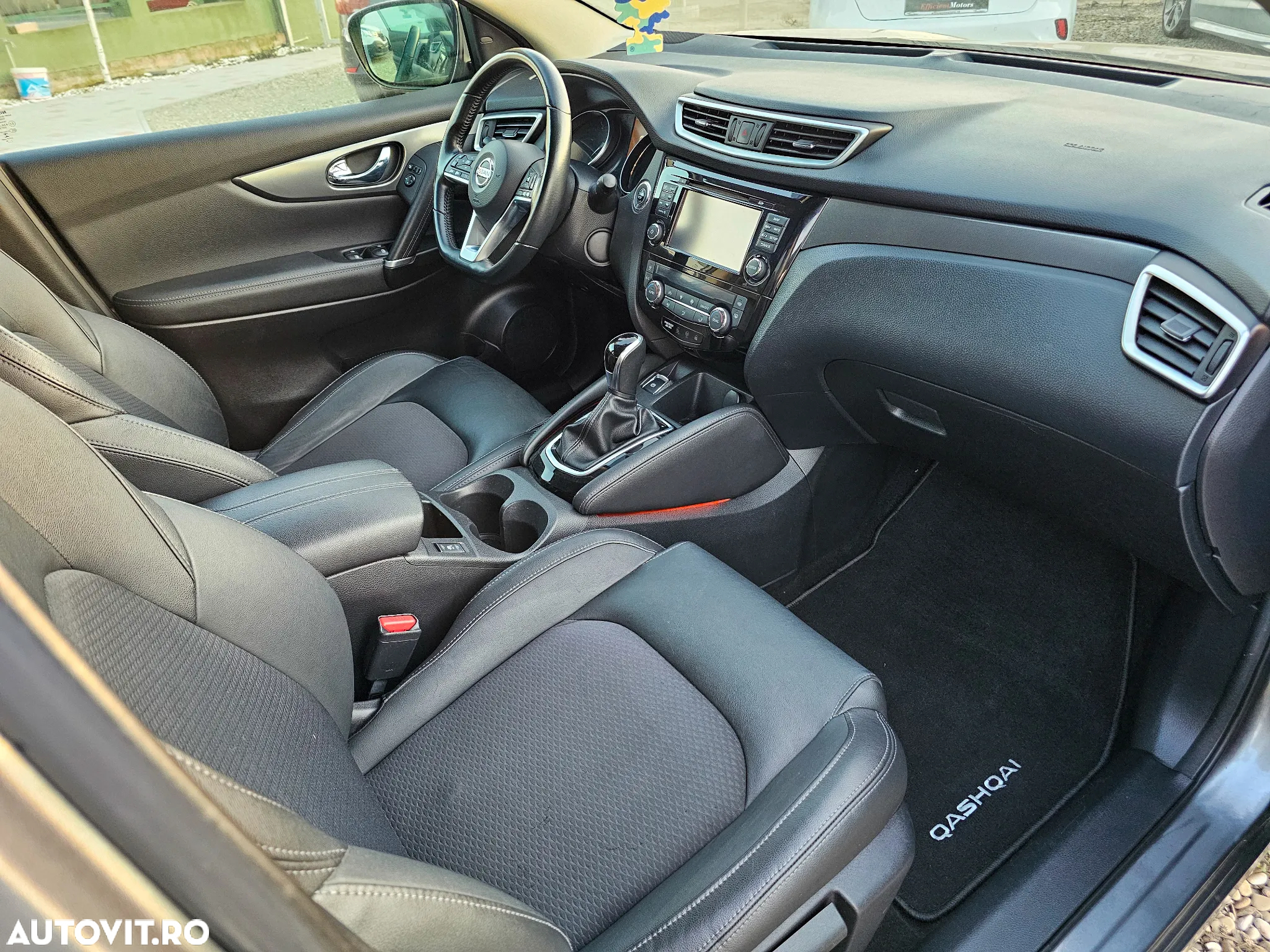Nissan Qashqai 1.6 DCI Start/Stop X-TRONIC Tekna - 5