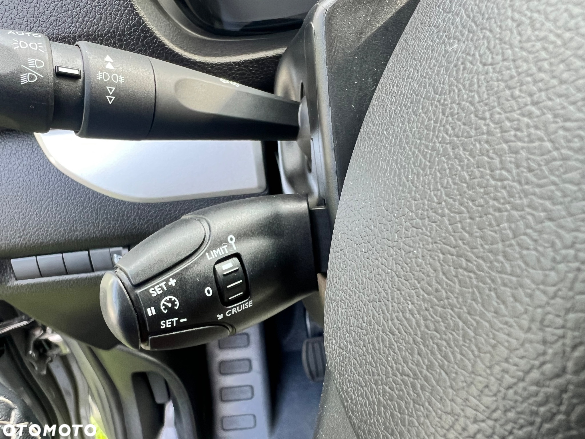 Opel Vivaro - 36