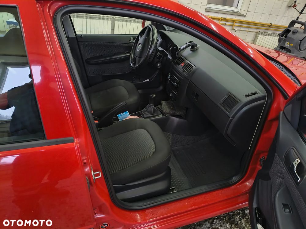 Skoda Fabia 1.2 12V Ice Classic + - 5