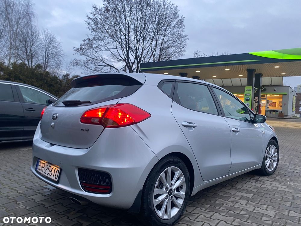 Kia Ceed 1.6 CRDi M - 6