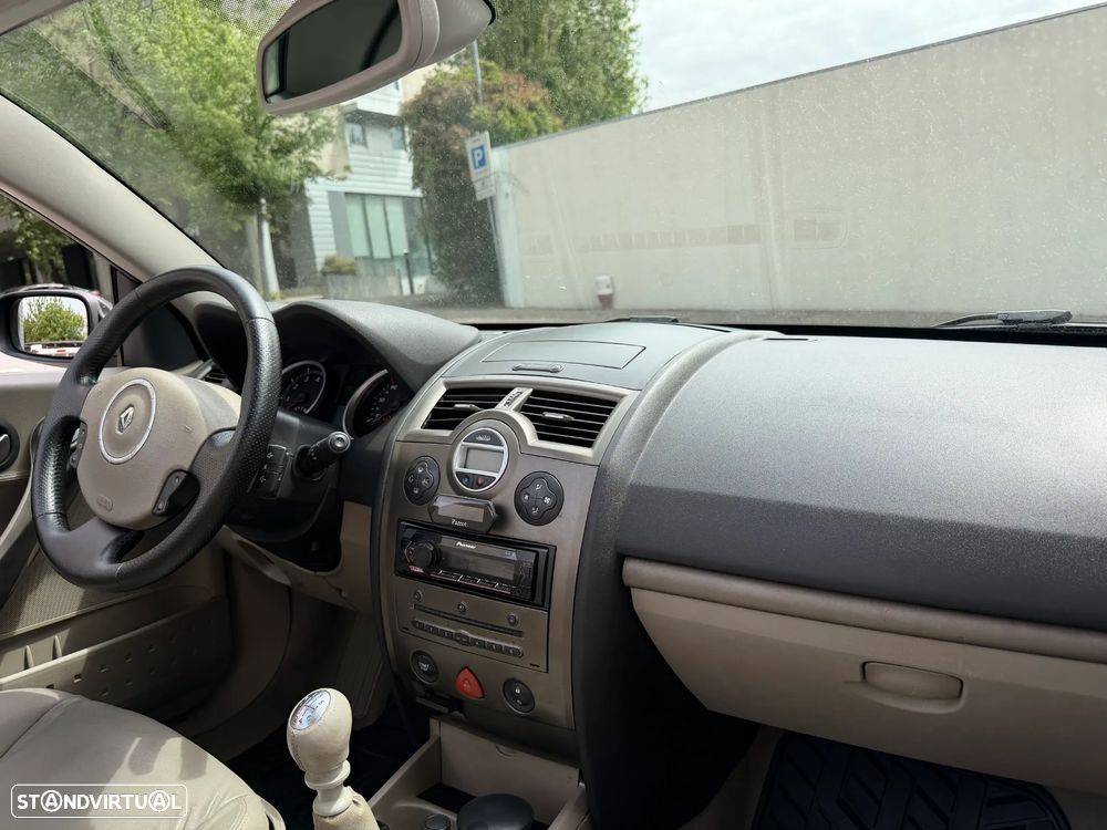Renault Mégane CC 2.0 dCi SE Exclusive - 13
