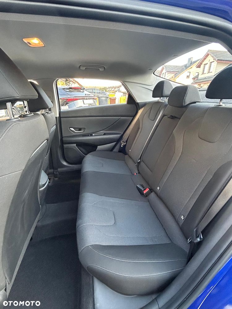 Hyundai Elantra 1.6 Modern - 11