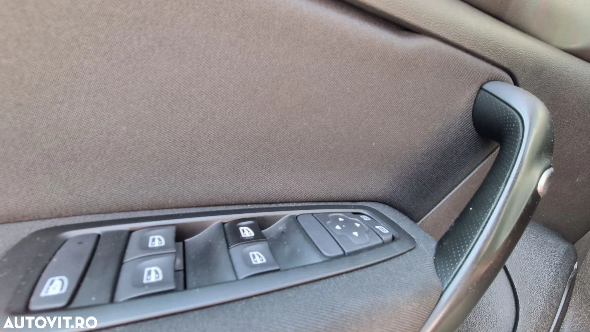 Renault Megane Energy dCi EDC Zen - 17