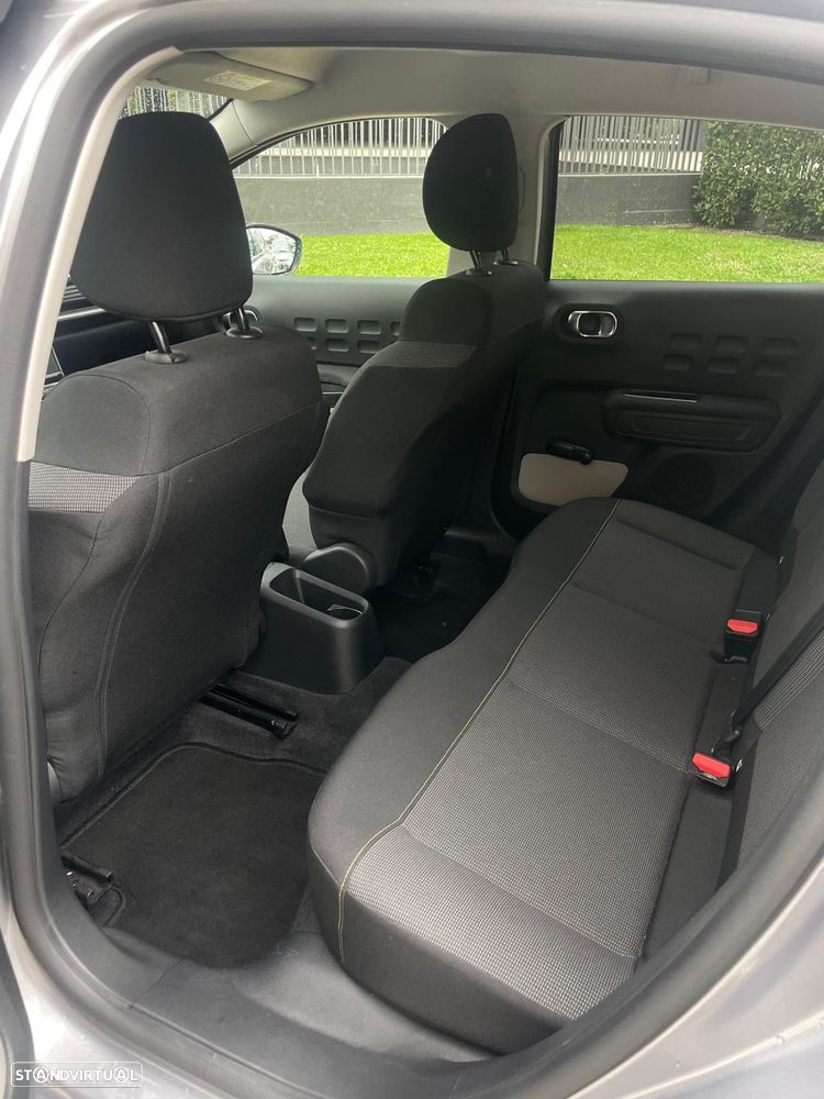 Citroën C3 1.2 PureTech C-Series - 2