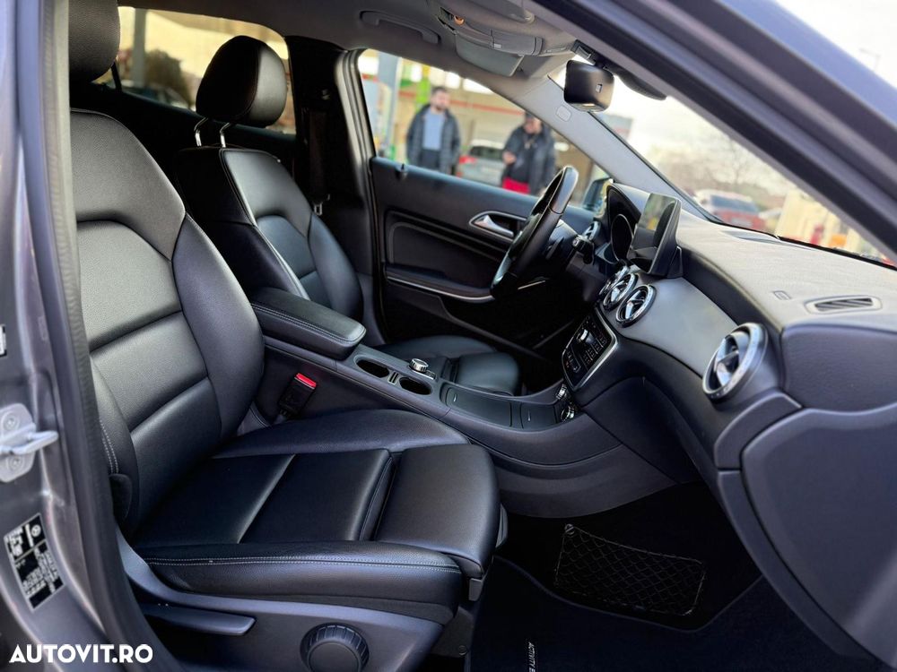 MERCEDES-BENZ GLA 2016 — imagine 17
