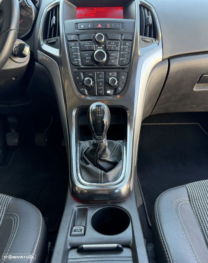 Opel Astra Sports Tourer - 13