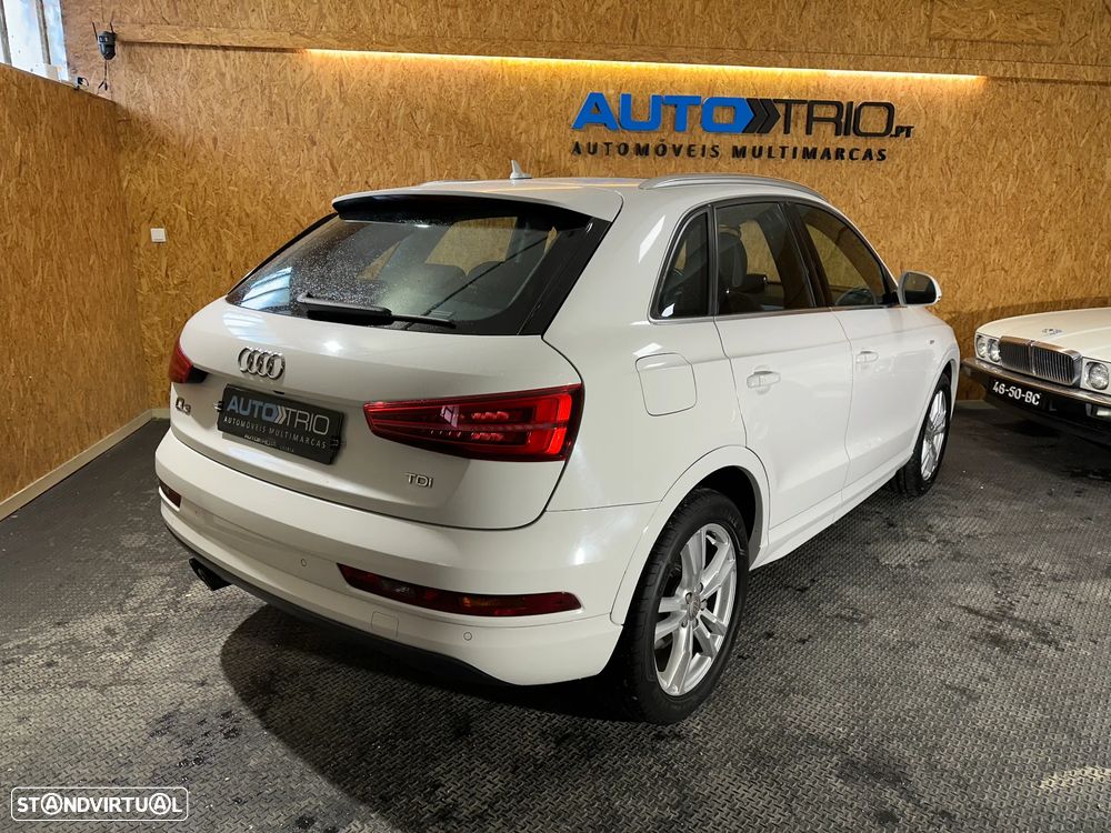 Audi Q3 2.0 TDI S-line - 2