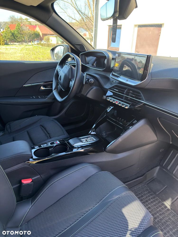 Peugeot 2008 1.2 PureTech GT S&S EAT8 - 9