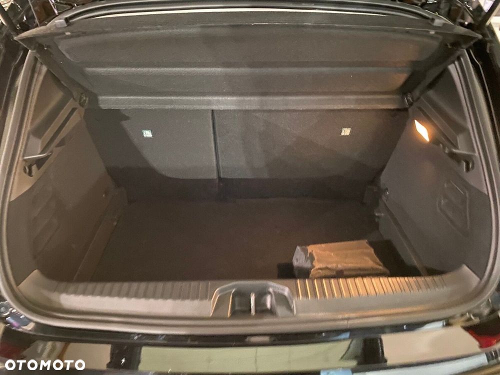 Mitsubishi Colt - 17